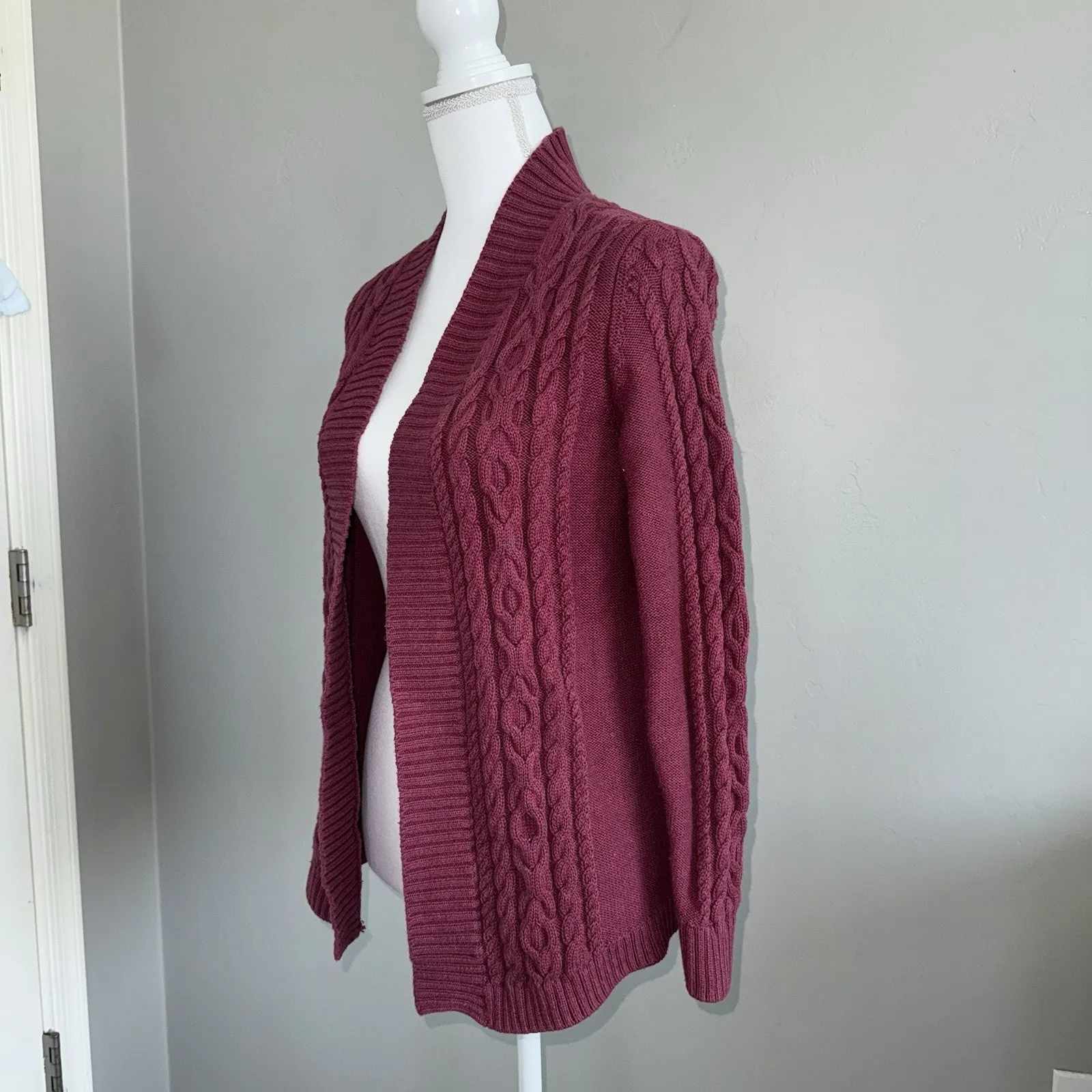 LL Bean Women's Open Front Cardigan Sweater Size S Maroon Chunky Cable Knit Red - Image 2