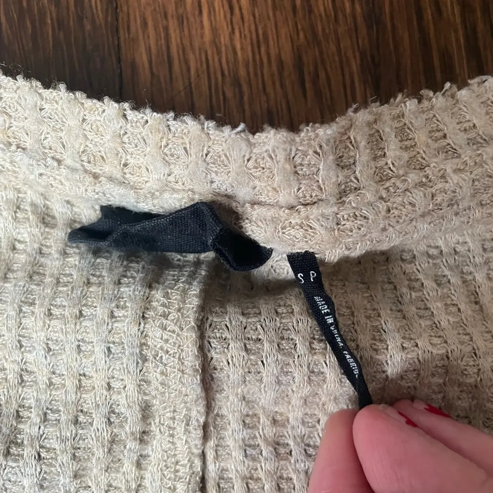 Urban outfitters out from under waffle knit beige button down top - Image 3