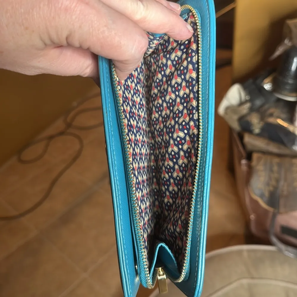 TORY BURCH Zip Around Snap Blue Leather Logo Wallet Clutch - Image 6