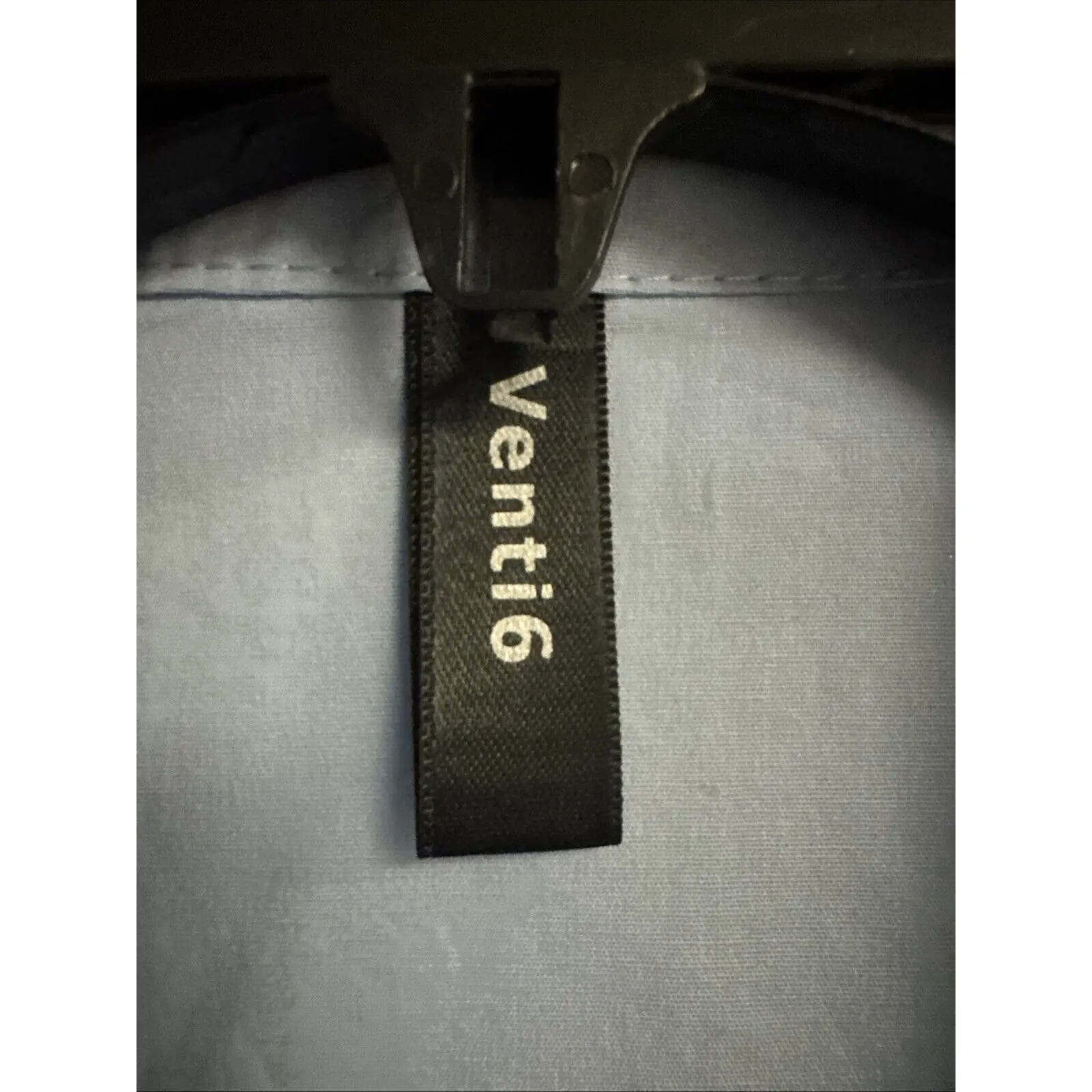 Venti 6 Womens Button Front Sleeveless Collared Shirt Light Blue Size Small - Image 4