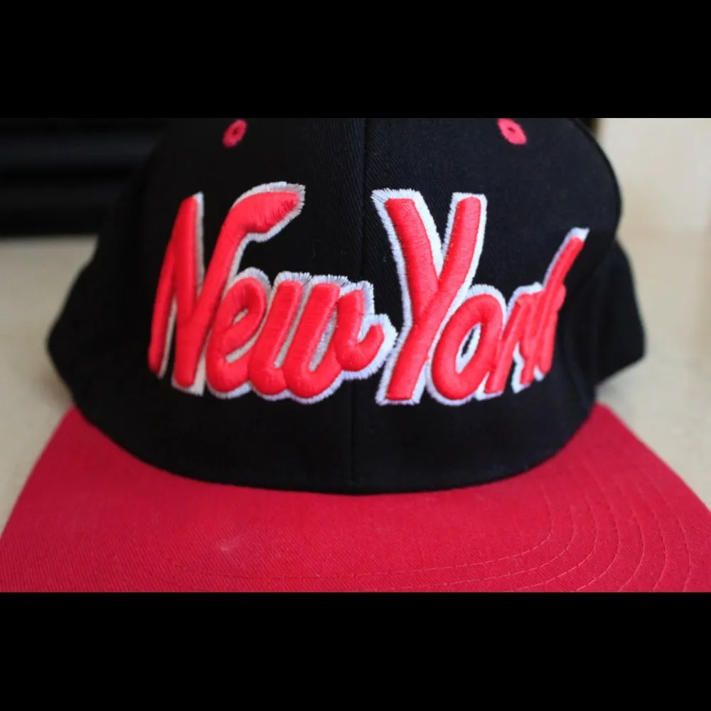 New York flat bill hat - Image 3