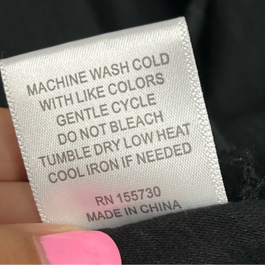 Jane and Delancey M Black Sleeveless Top with white embroidery 100% cotton - Image 4