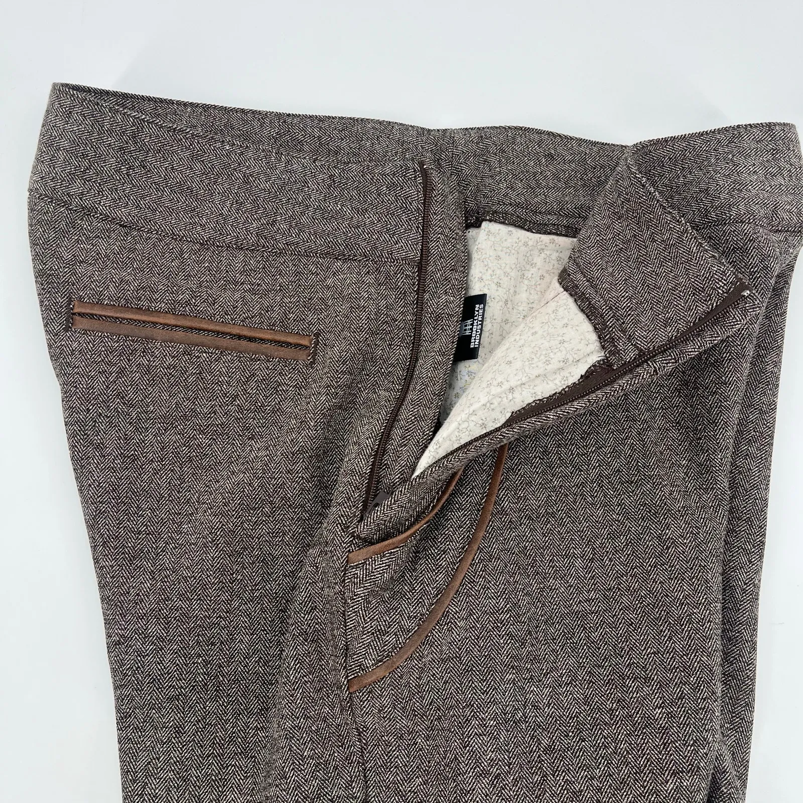 Brooklyn Industries Tweed Shorts Sz 4 Preppy Dark Academia Leather Herringbone Brown - Image 8