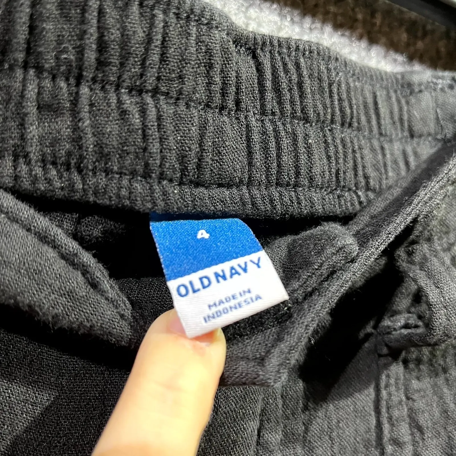 Old Navy Utility Pants Women 4 Black Textured Crinkle Gauze Tapered Leg Workwear - Image 5