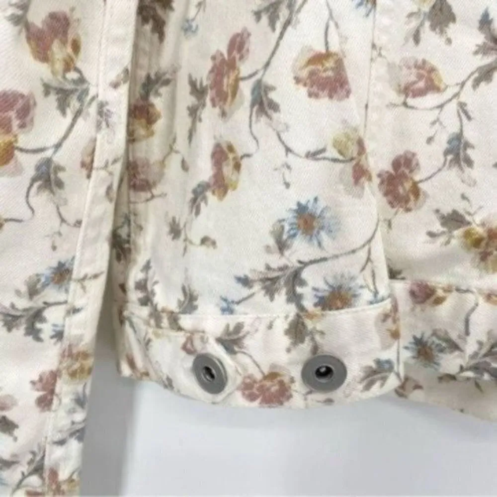 CeCe Women's Floral Print Denim Jean Jacket - Image 7