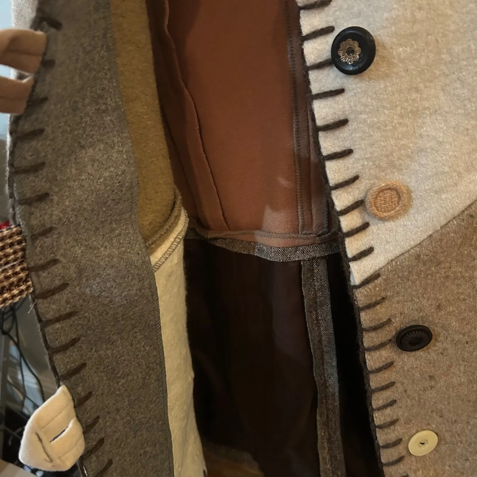 baabaazuzu luxury designer Patchwork Wool Blend Jacket Button‎ Front Neutral Tan Size L - Image 7