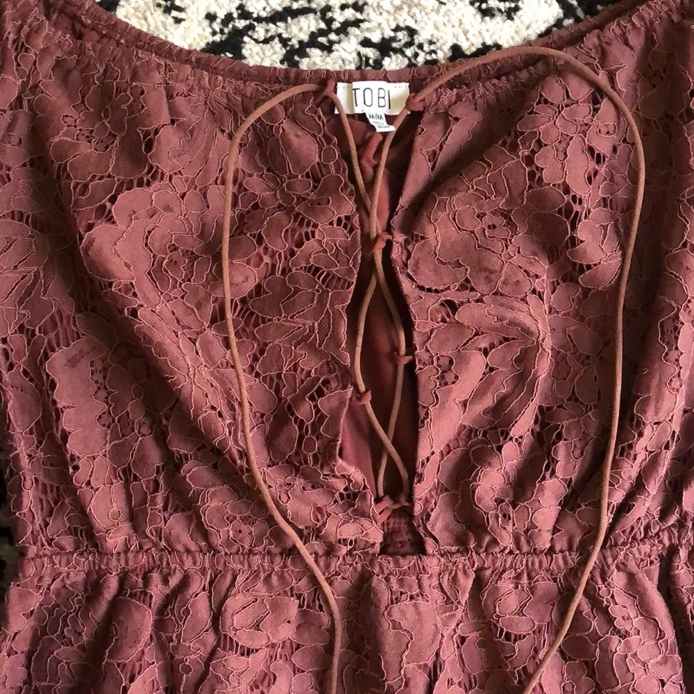 Tobi Lace Up Lace Dress - Image 4