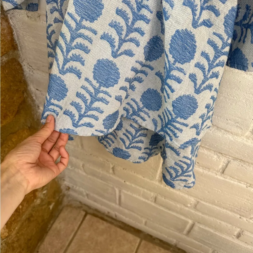 Pearl & Caviar Blue and greyish Patterned Garment - Image 8