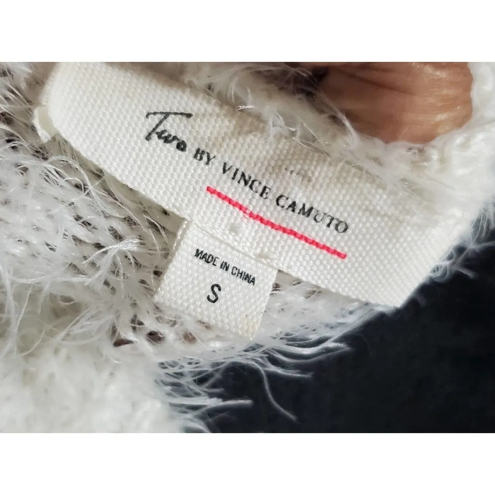 Two by Vince Camuto Gray Eyelash Round Neck Long Sleeve Knit Sweater Size Small - Image 8