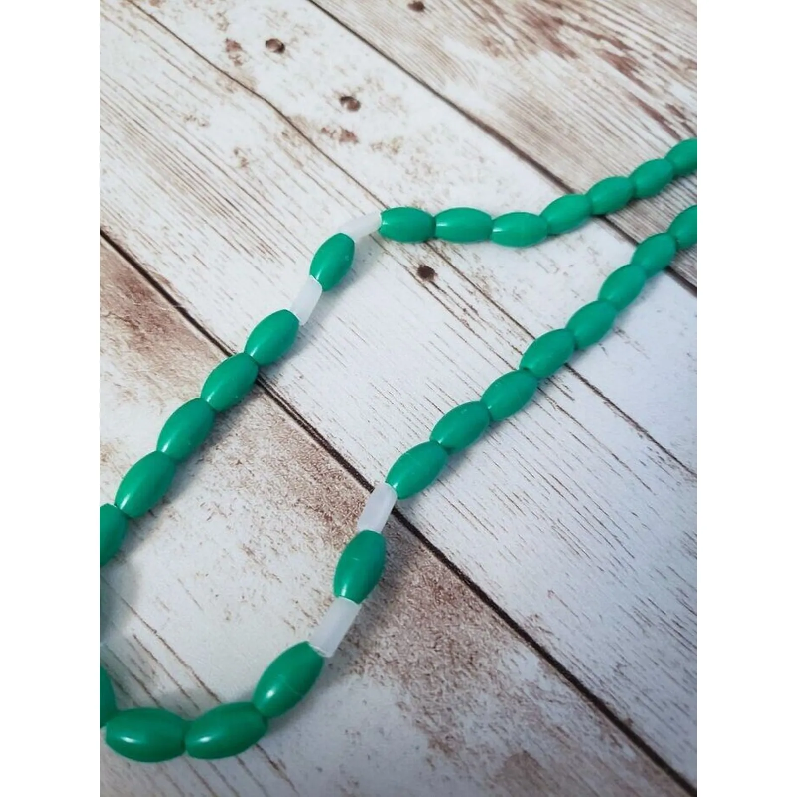 Green and White Rosary - Image 3