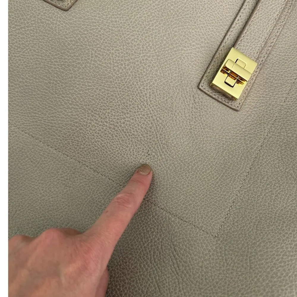 India Hicks Gray Pebble Leather Adjustable Length Strap Solitaire Tote Bag - Image 11