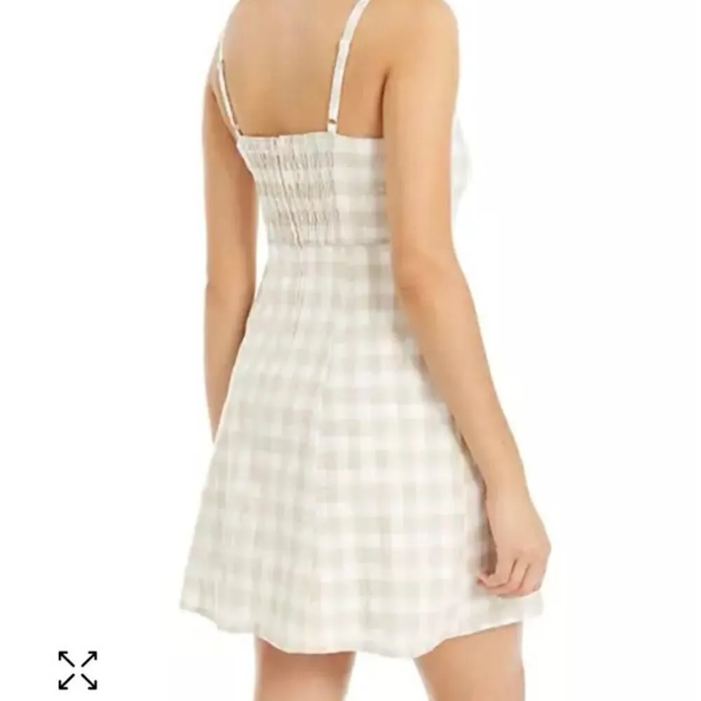 Juniors Gingham Short Dress - Image 3