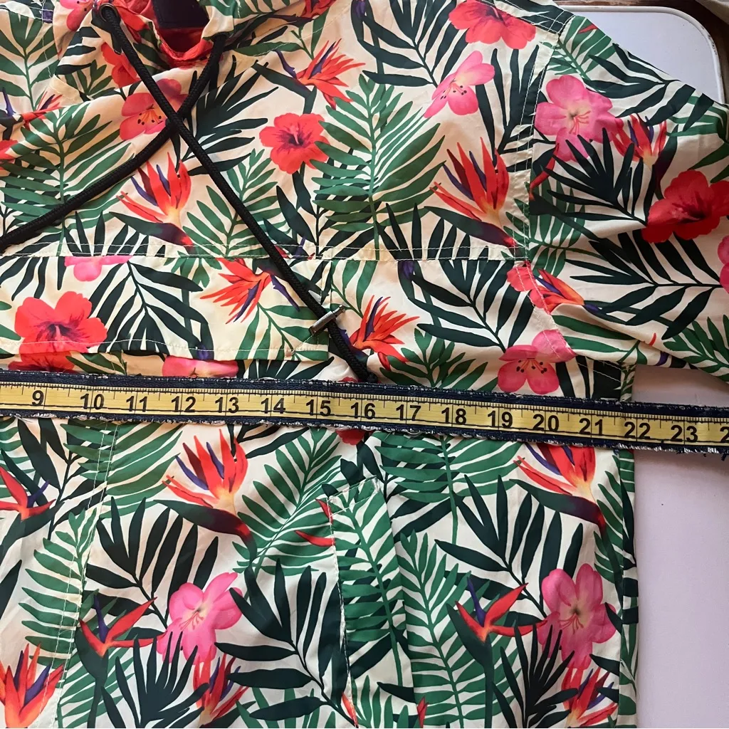 Vibrant Floral Print Windbreaker  Hoodie - Image 7