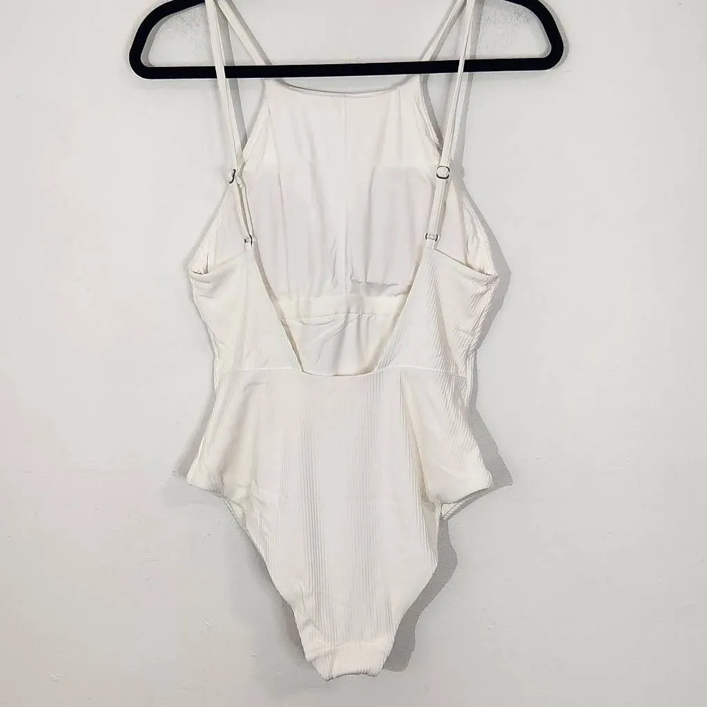 Andie Cream One-Piece Swimsuit NWT Large Cream Andie One Piece Swimwear - Image 4