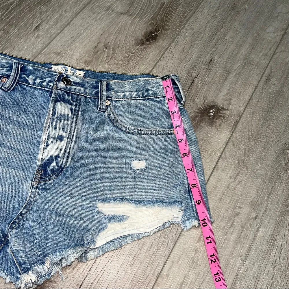 Free People Cutoff Denim Shorts - Image 6