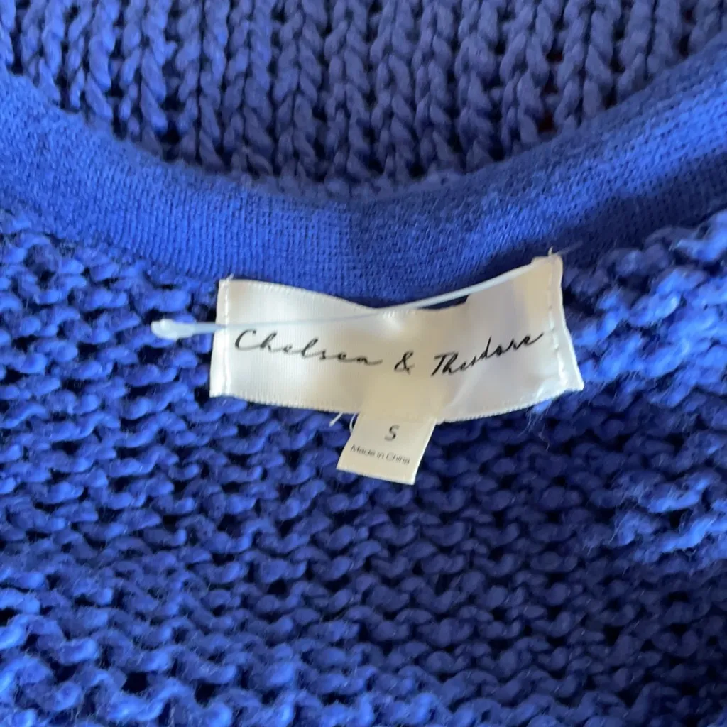 NWOT Chelsea & Theodore V - Image 10