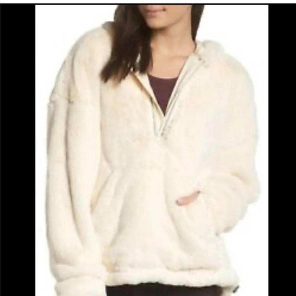 FP Movement NEW Off the Record Soft Fleece Fuzzy Hoodie size Small - Image 5