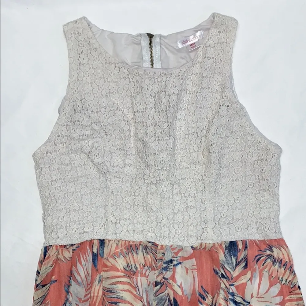 Flowy High-Low Printed Dress - Image 2