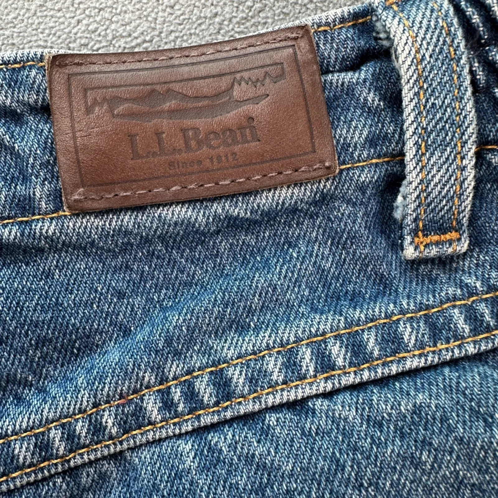 Vintage LL Bean Womens Denim Cut Off Shorts Comfort Waist Frayed Hem Blue 14 M - Image 5