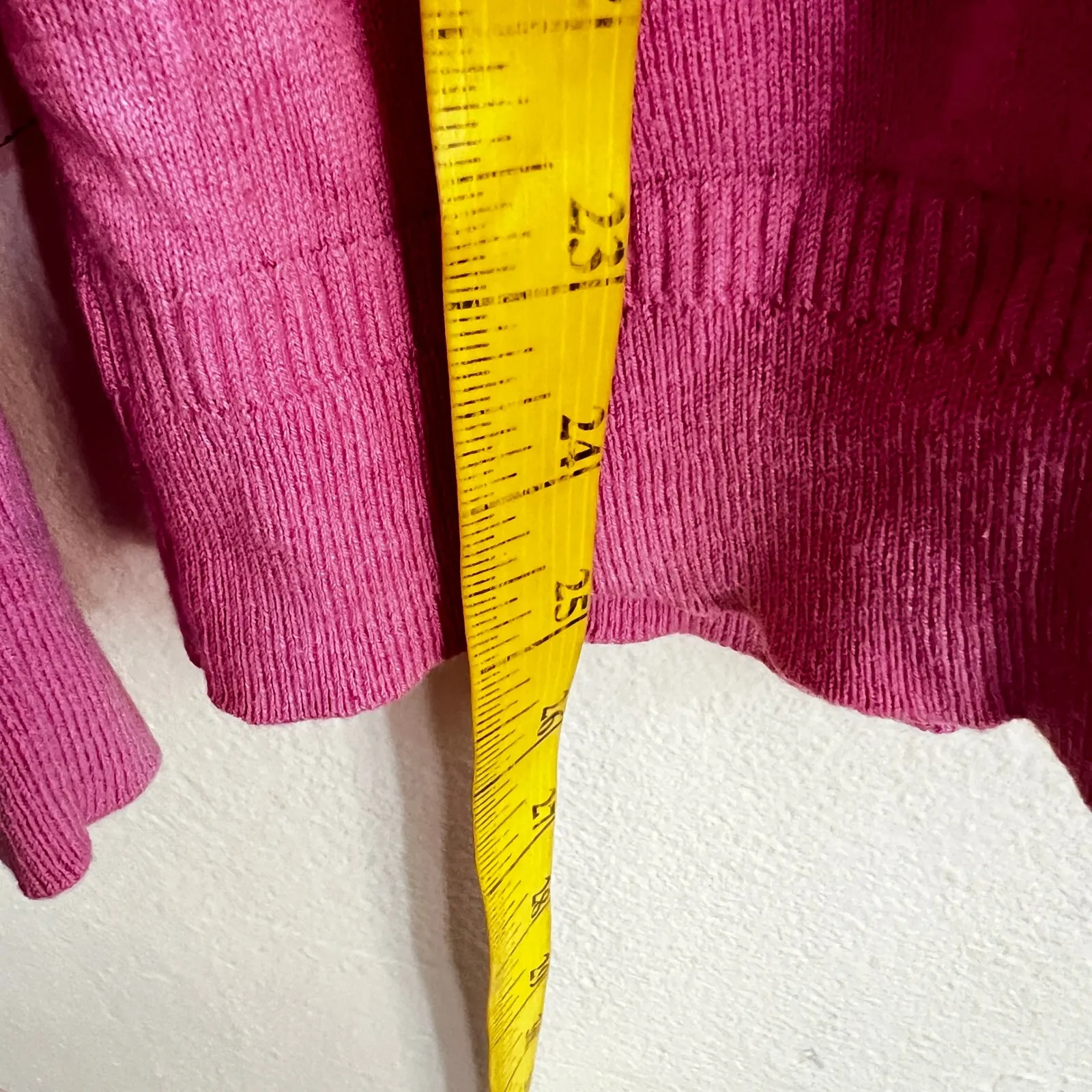 Banana Republic Pink Cashmere Sweater Coquette Classic Soft Girl Preppy Medium - Image 6