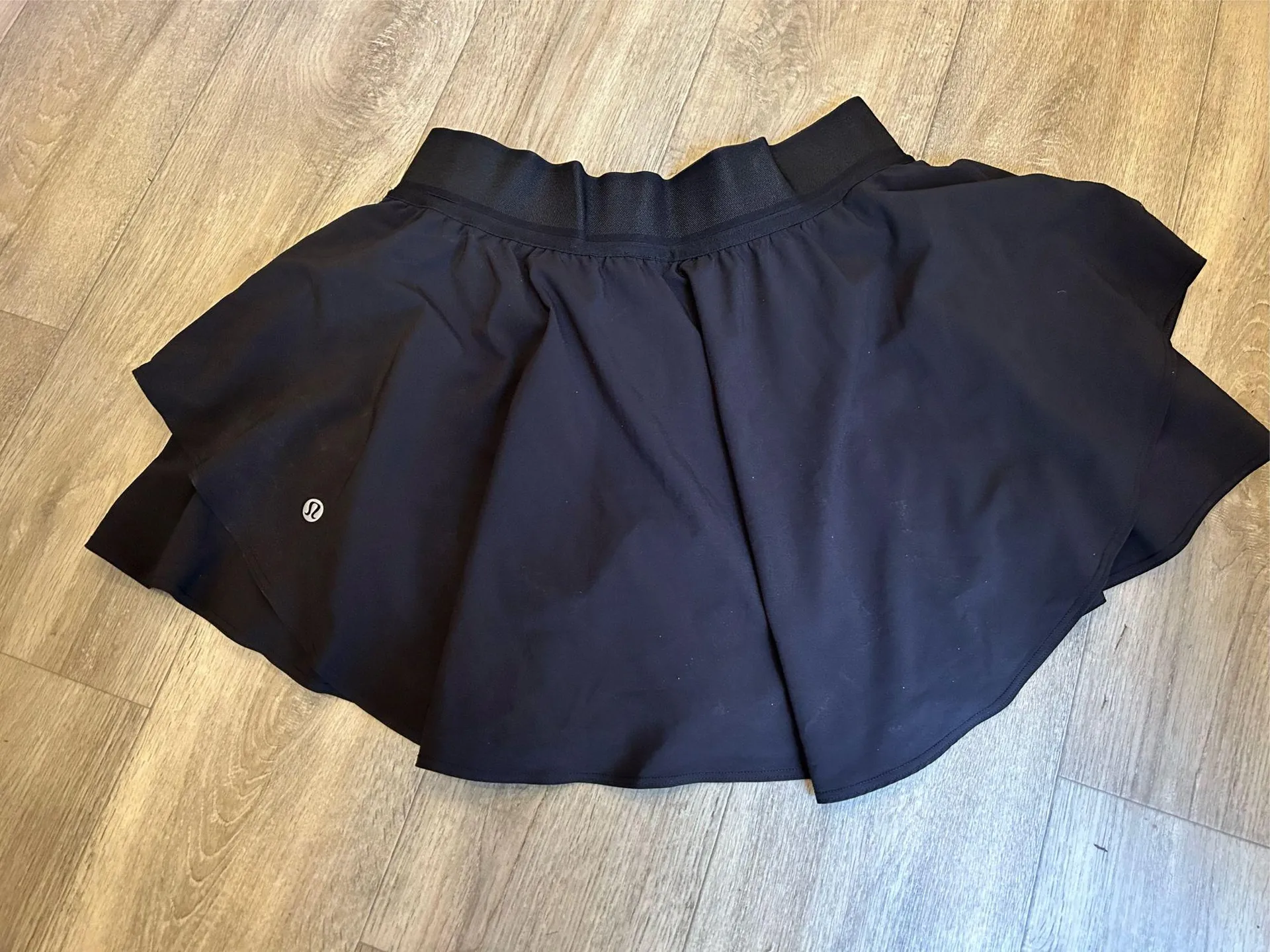 Lululemon Skirt Black - Image 2