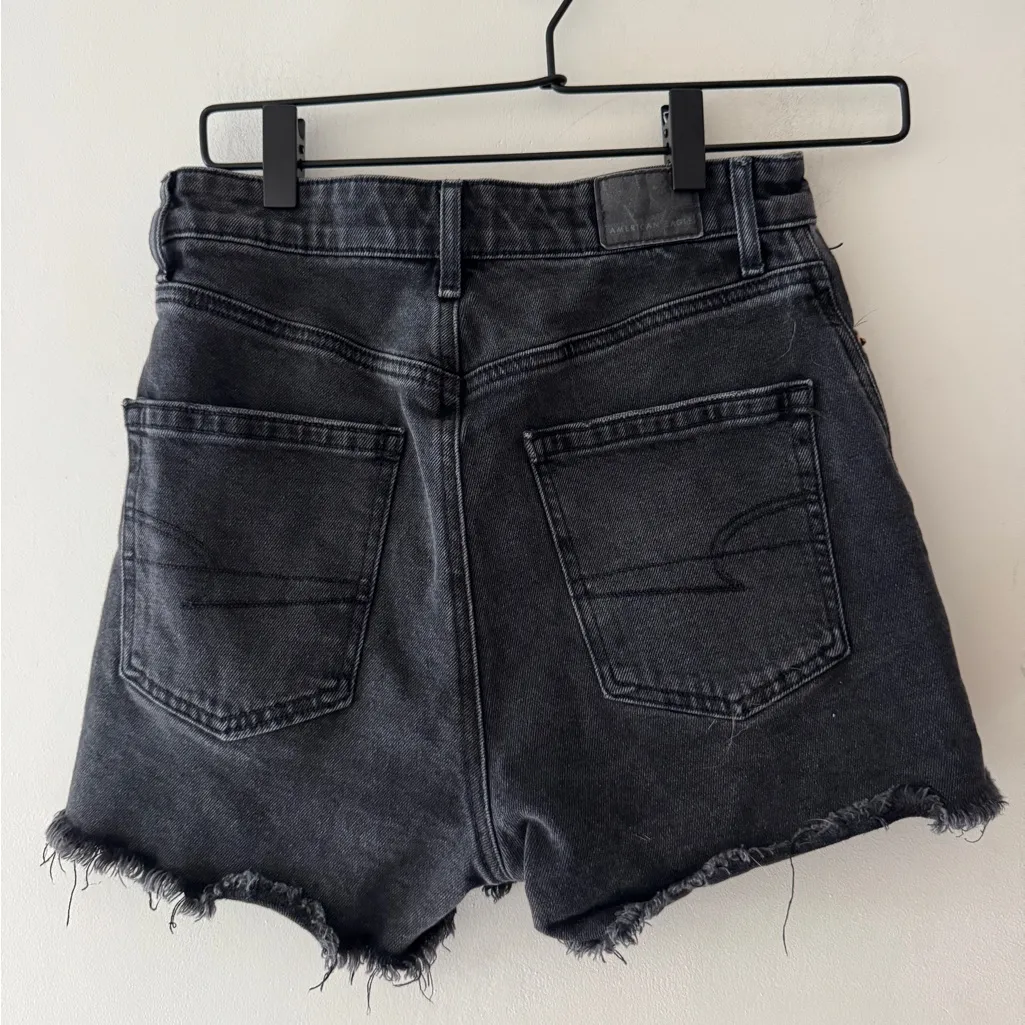 American Eagle Black Raw Hem Highest Rise 90’s Boyfriend Denim Shorts - Image 3