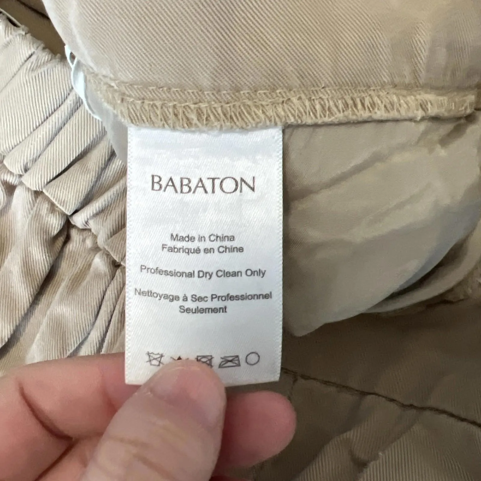 Aritzia Babaton Pull On Khaki Cropped Pant Size 2 - Image 6