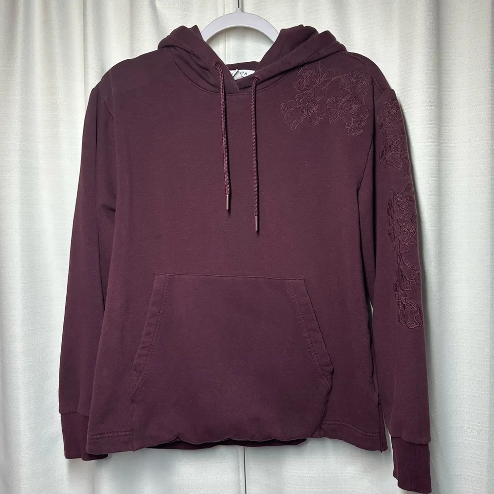 Athleta Purple Hoodie Retroplush Sweatshirt Alya Floral Cozy Embroidered Size S - Image 4