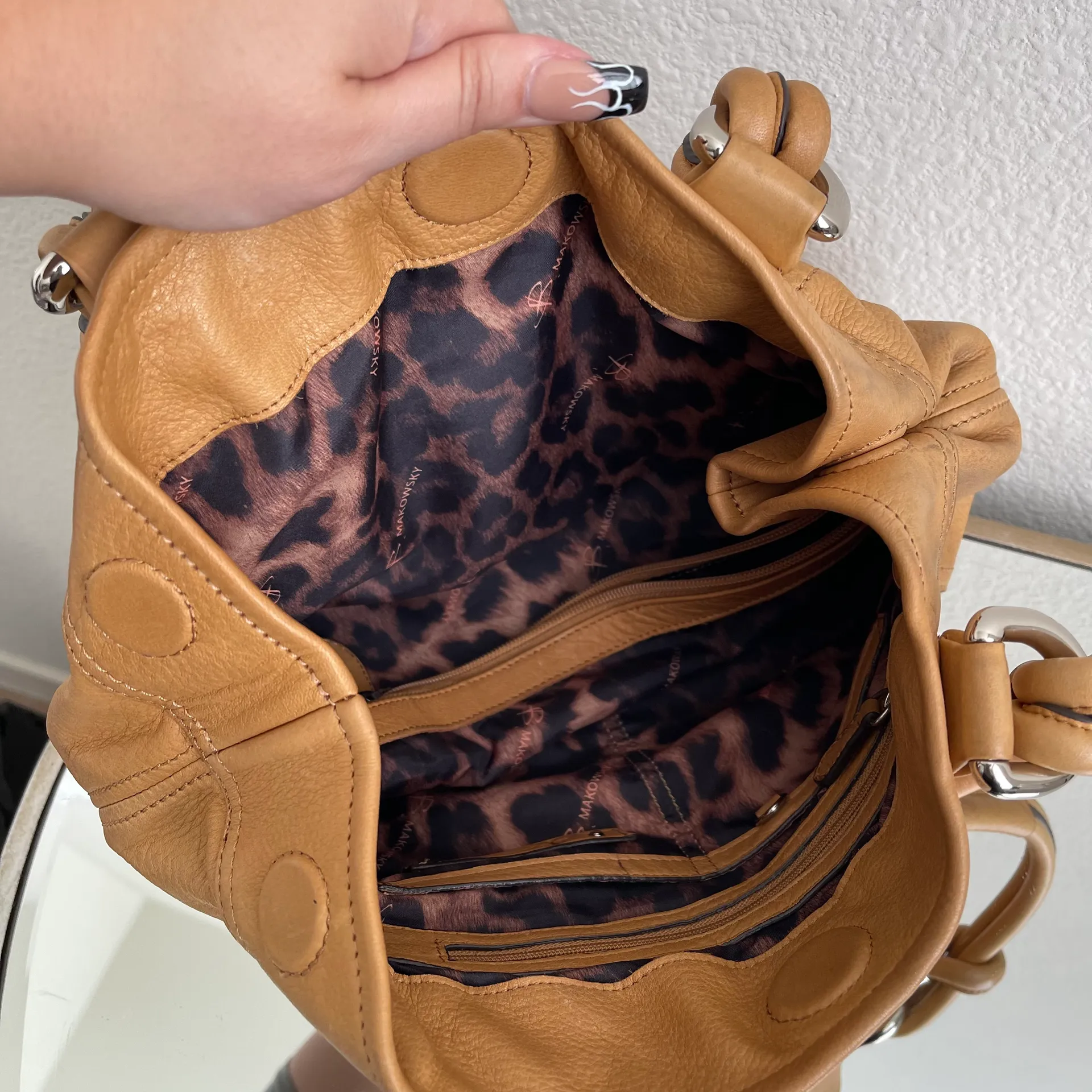 B Makowsky B. MAKOWSKY Camel Brown Supple Pebbled Leather Slouchy Hobo Shoulder Bag Purse - Image 13