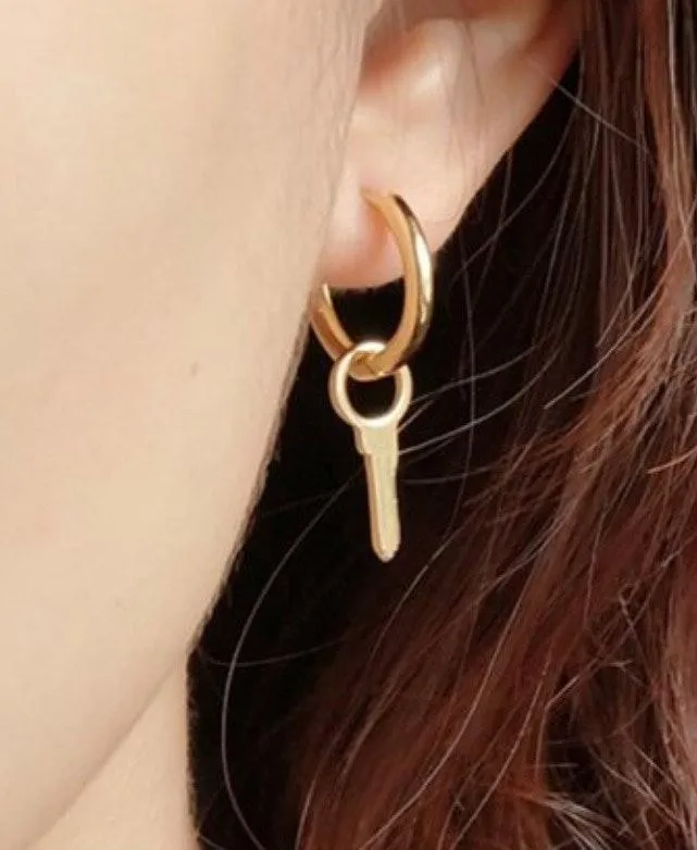 Hoop Earring With Little Key - Image 2