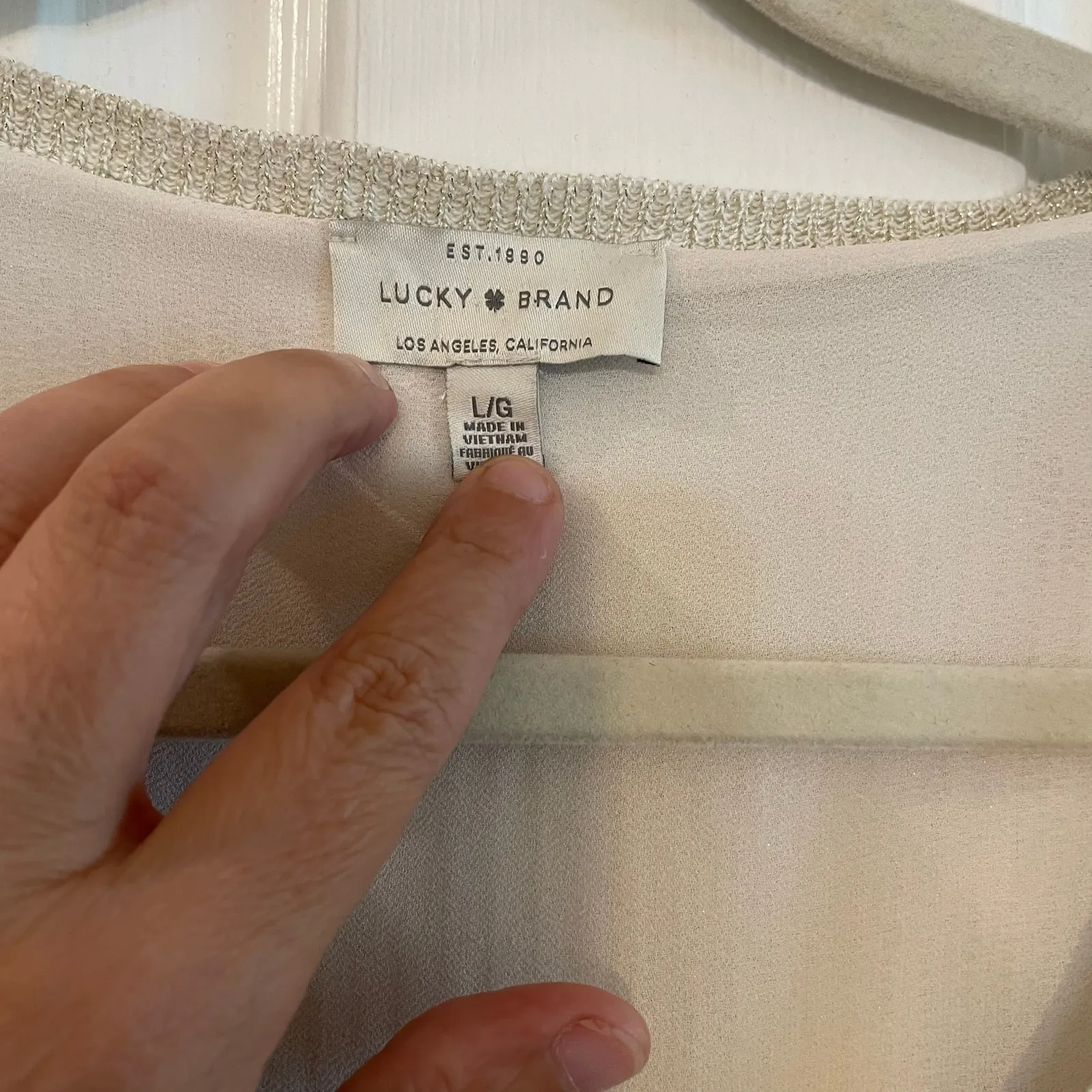 Lucky Brand Metallic V - Image 2