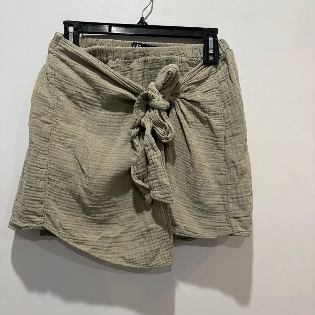 Zara Khaki Women's Wrap Skirt size S - Image 2