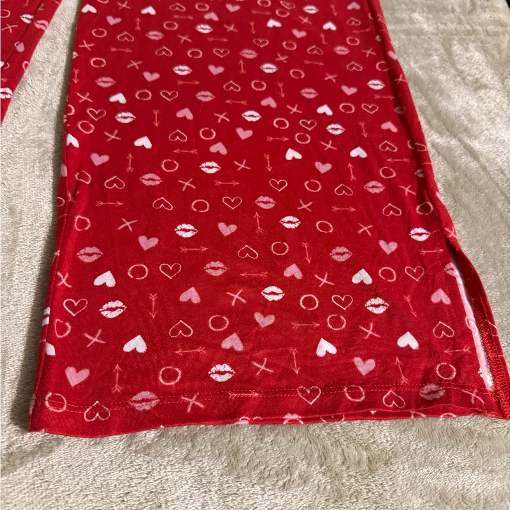 Women's Red Patterned Pajama Pants size M Size M - Image 5