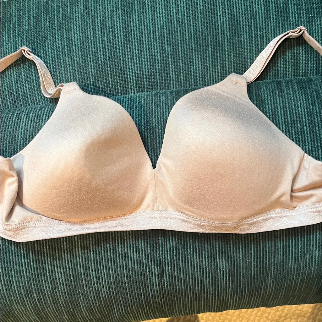 Comfy Light Tan Dark Beige Bra Padded Warners Size undefined - Image 8
