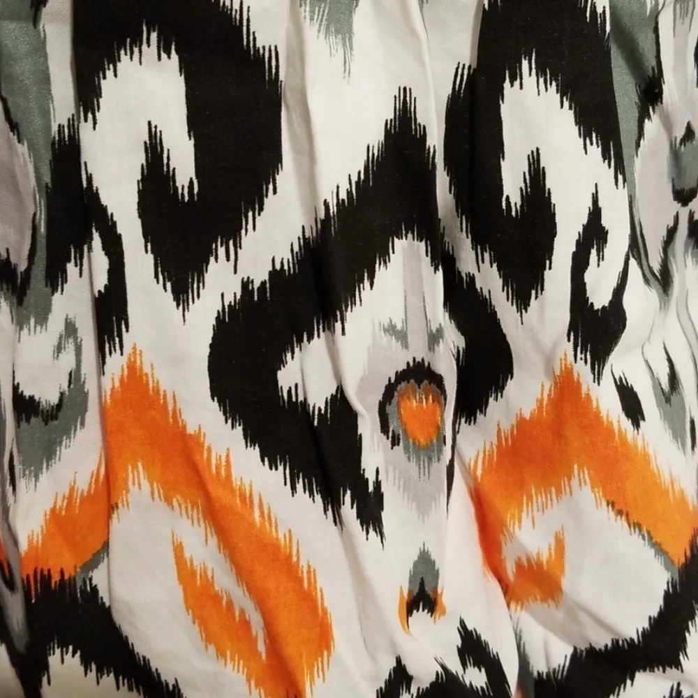 💕BEBE💕 Orange & Black Pattern Mini Dress - Image 3