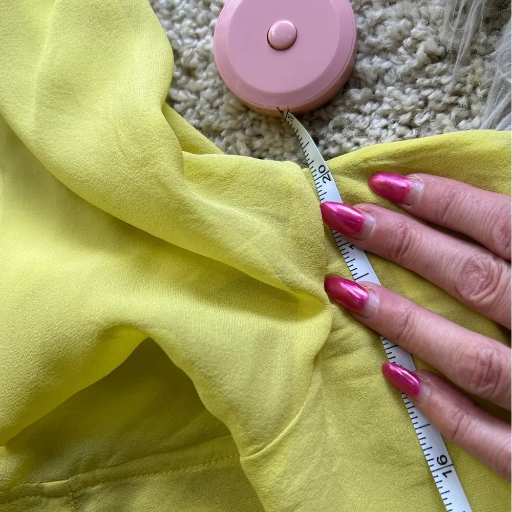 BCBG yellow green neon silk long sleeve blouse - Image 8