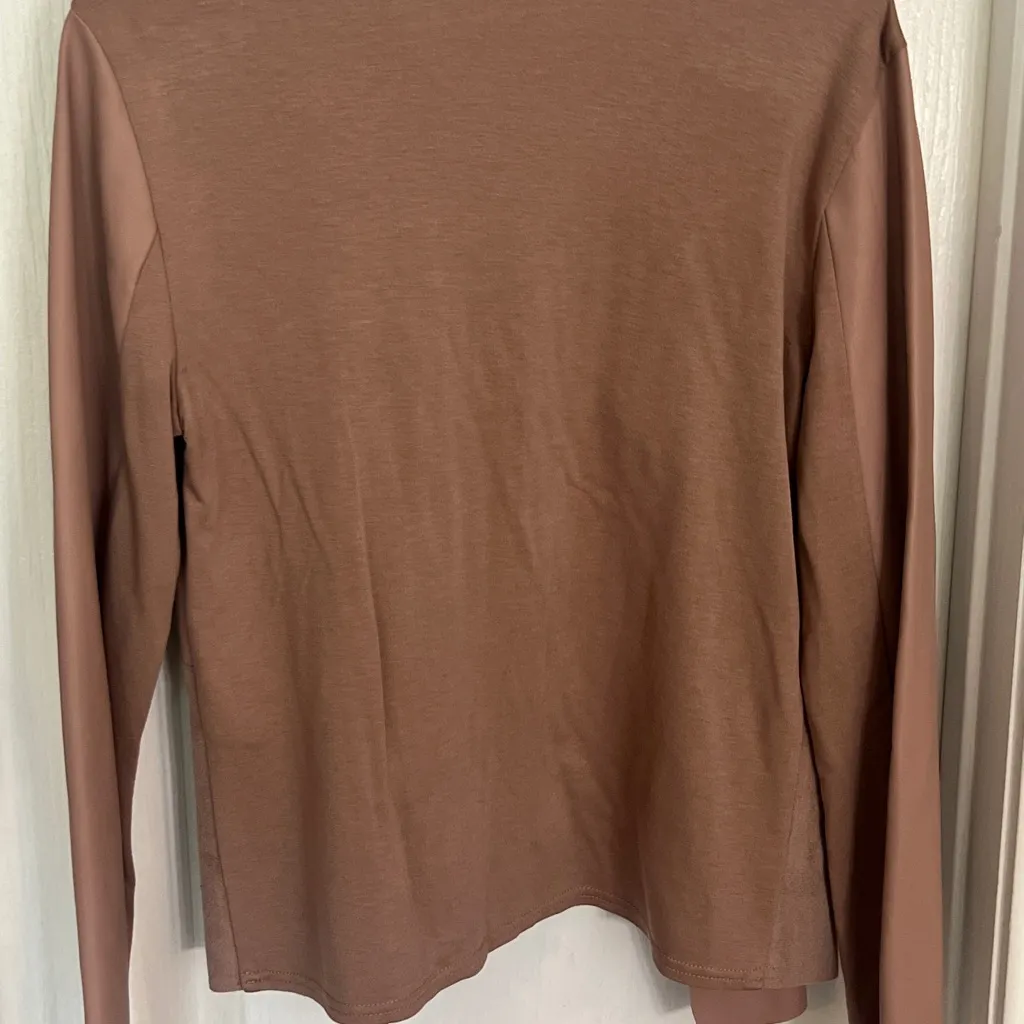 Bar III Women's Tan Blazer - Image 3