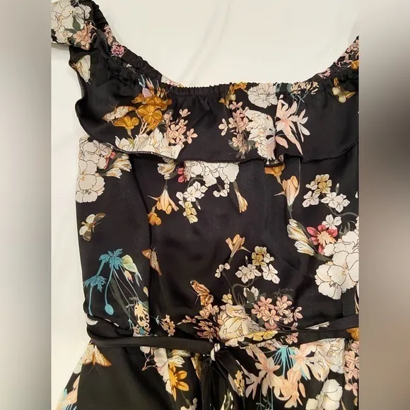 Misguided wrap dress w/ruffles‎ - Image 9