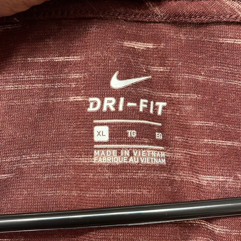 Womens Nike DRI-FIT Maroon Heathered Scoop Shirt Iconic Swoosh Size XL EUC #0650 - Image 5