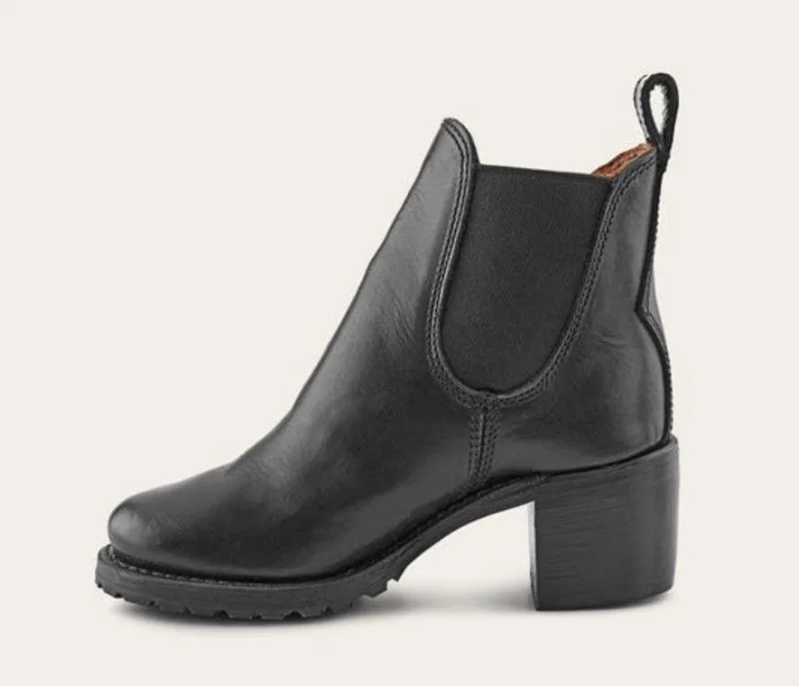 NWT Frye Sabrina Chelsea Black Leather Boots - Image 5