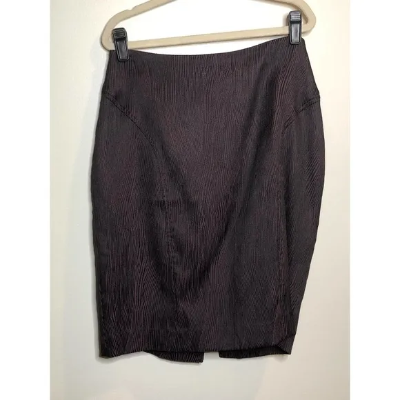 Calvin Klein Size 2 Pencil Skirt with Textured Raised Swirl Line Business Pencil - Image 12