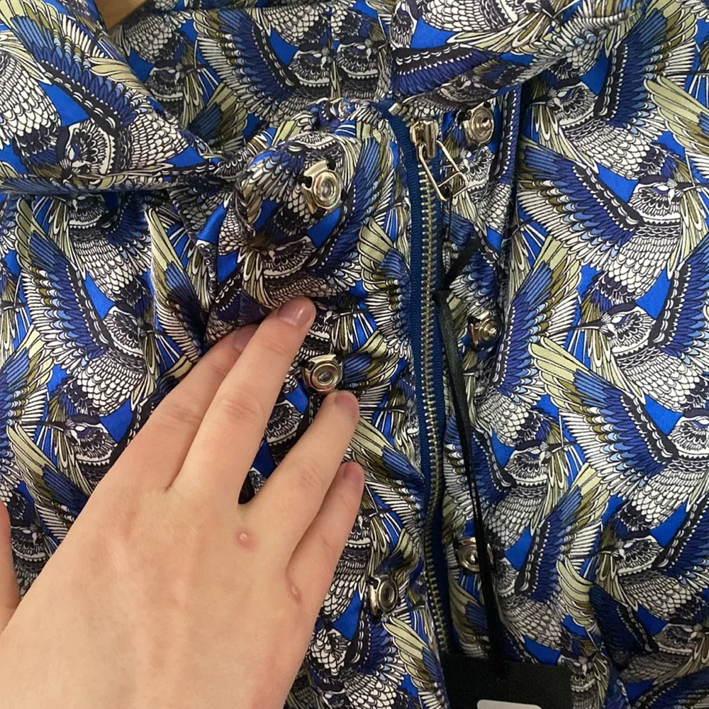 Thomas Wylde silk blue hummingbird print goose down puffer jacket size M Size M - Image 7