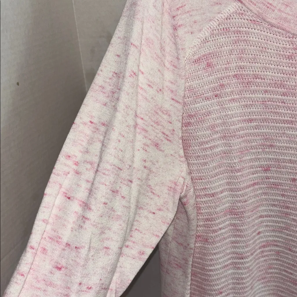 TALBOTS BRAND..HELLO SATURDAY..
PINK SPECKLED KNIT L/S CREW NECK LIGHT WEIGHT - Image 4