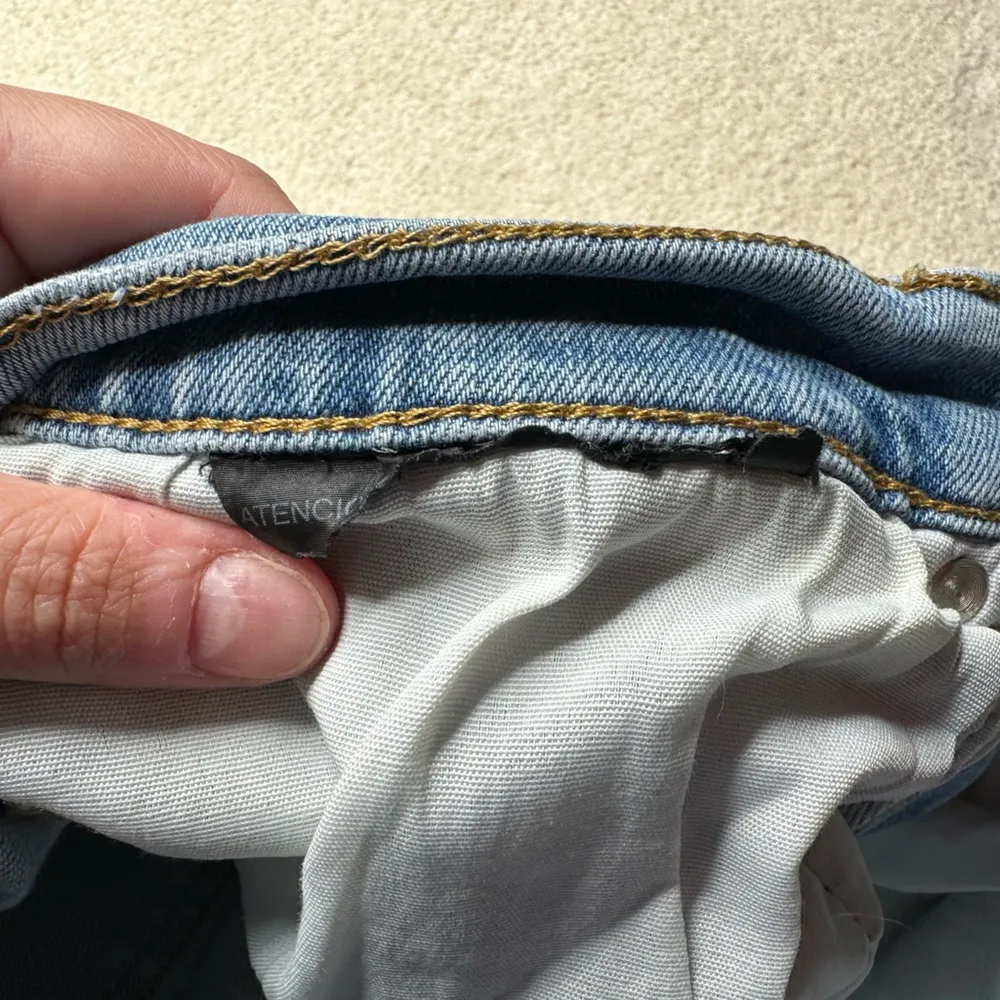 Zara Blue Ankle Cropped Distressed Jeans - Image 5