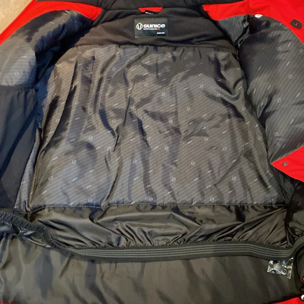 Sunice Mirage red insulated ski snow jacket 12 NWT - Image 5