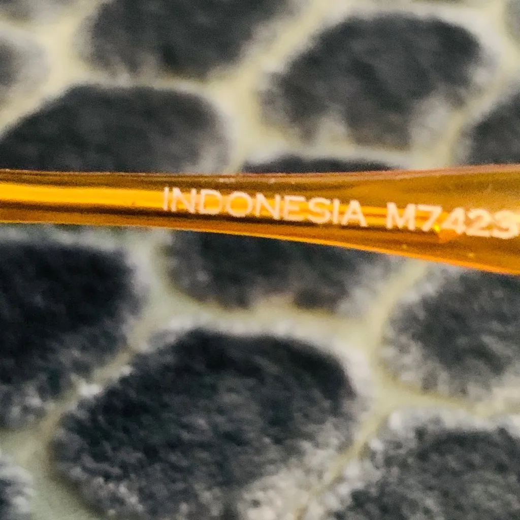 Sunglasses 100% UV Block Blue - Image 3