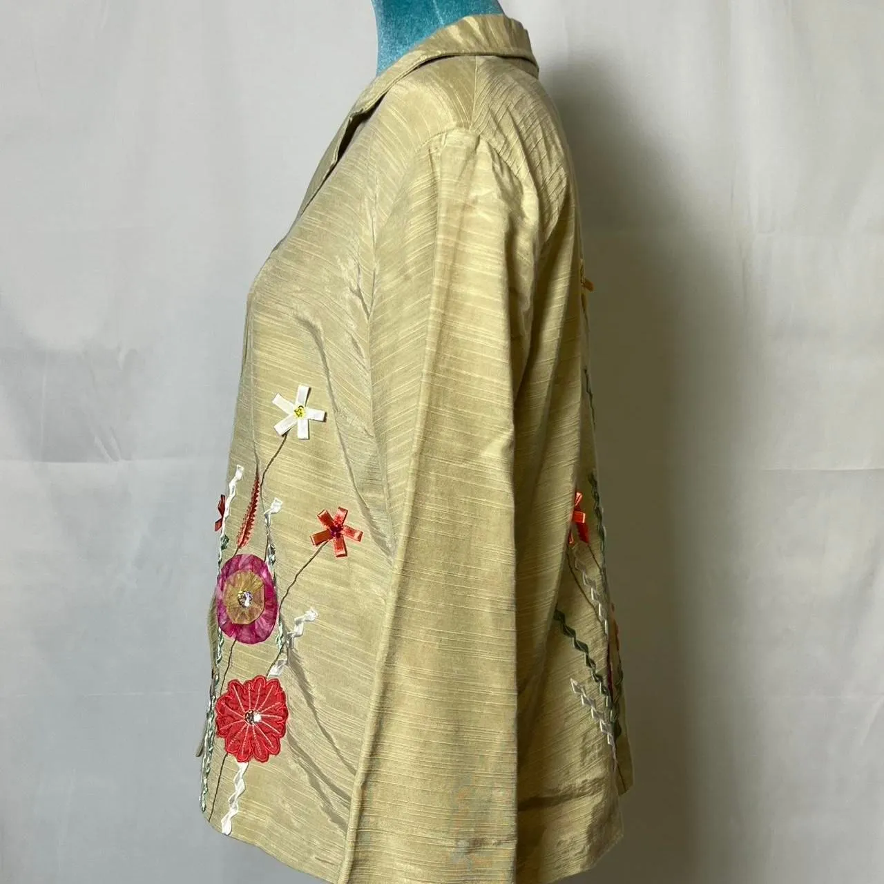 Vintage Indigo Moon Floral Art to Wear Set Size Medium floral sequins Orange - Image 4