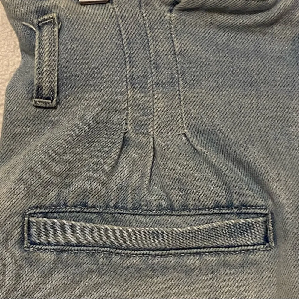 AEO Mom Short Button Fly Paperbag‎ Waist Denim Shorts Blue Light Wash 8 - Image 8