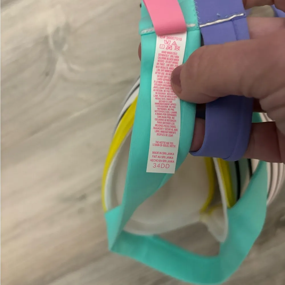 Victoria’s Secret Hottie Happy Stripe Bikini Top 34DD - Image 3