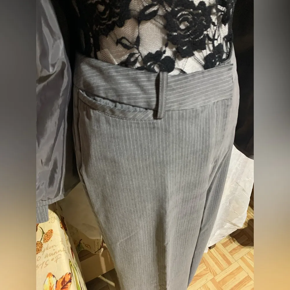 Worthington Gray Pinstripe Pant Suit - Image 12